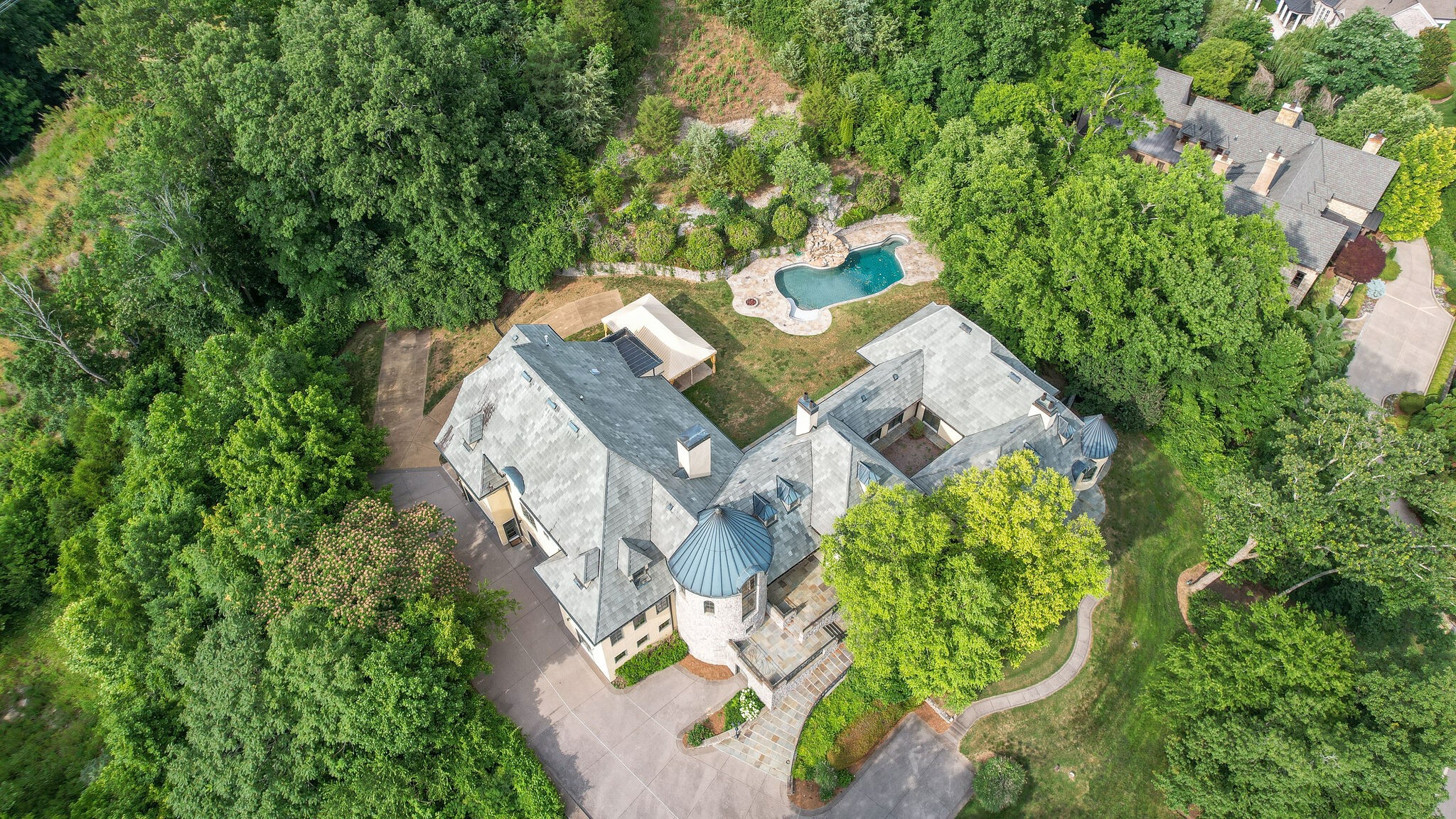 510 Legends Ridge Court Franklin, TN 37069 - Photo 5 of 46 Gallery Image 5