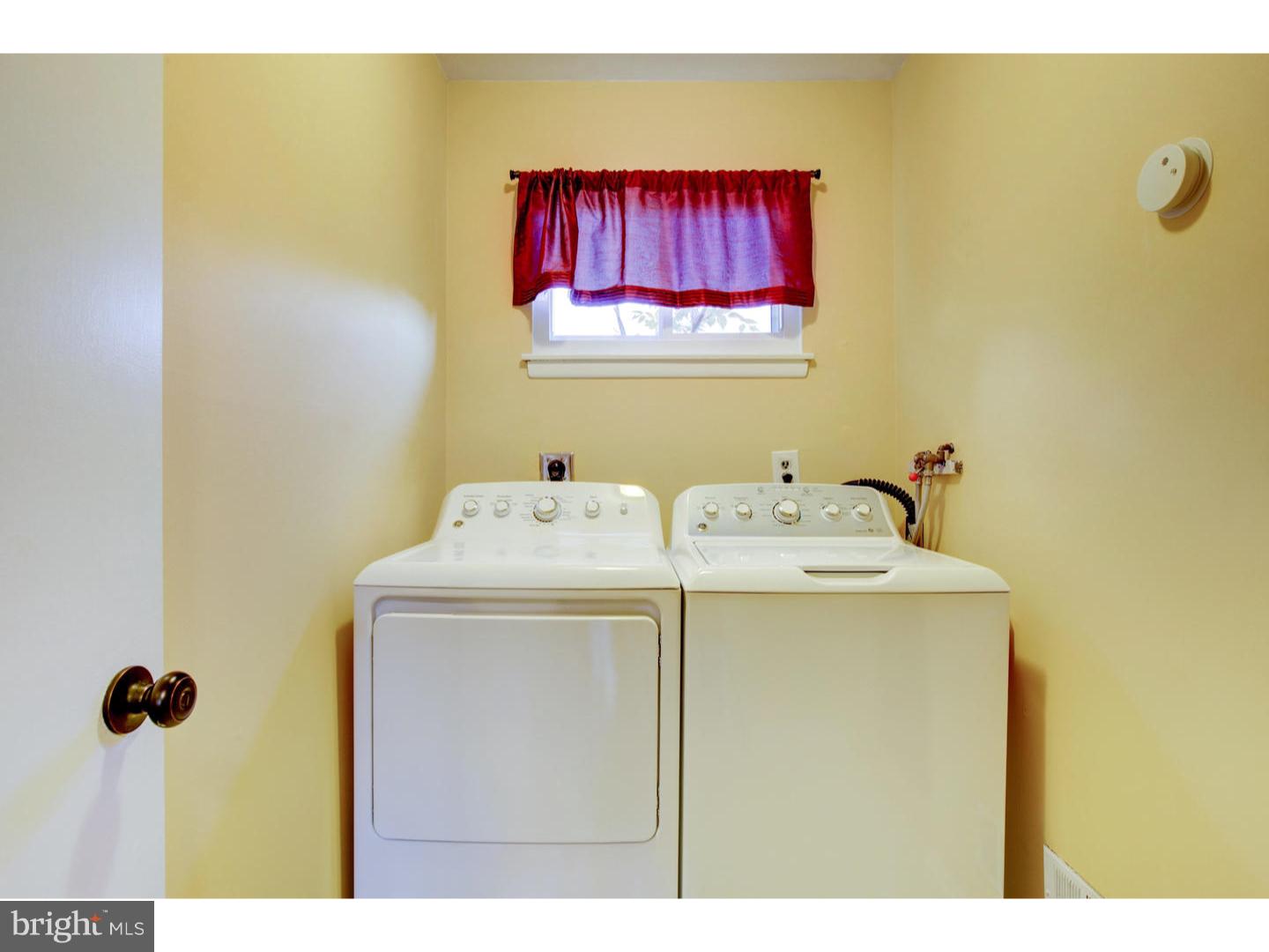 1702 Grant Road Lansdale, PA 19446 - Photo 20 of 24 Laundry Room