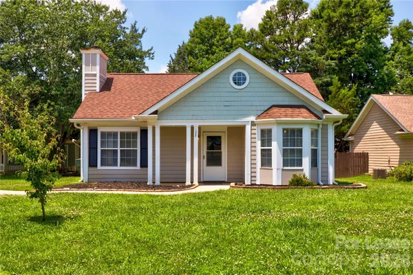 $1,800 | 155 Green Dragon Court, Mooresville, NC 28115