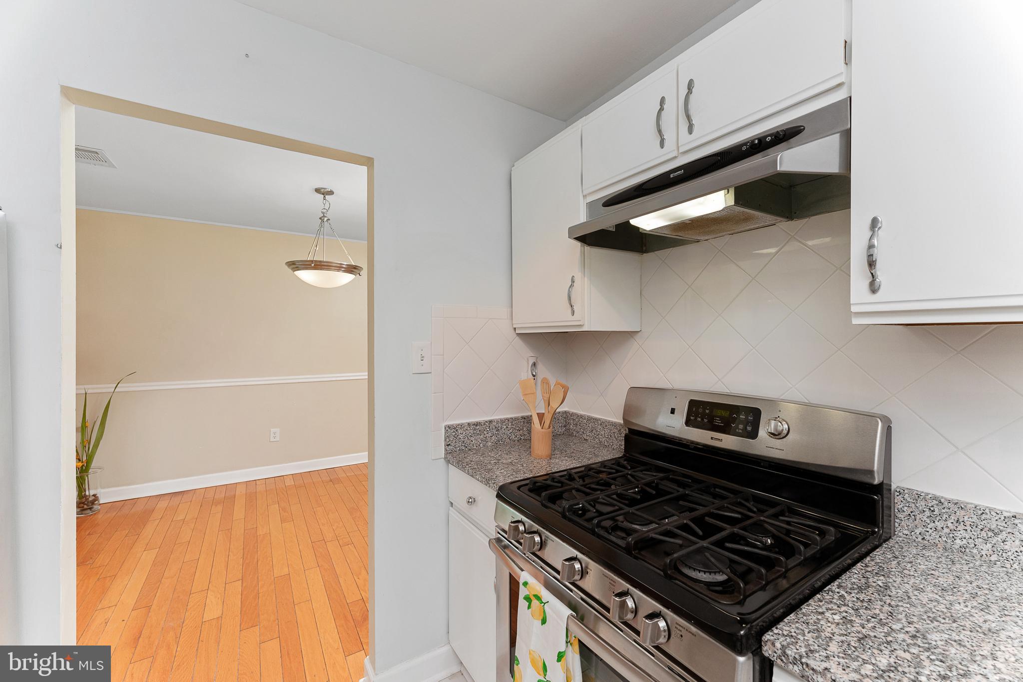 100 East Poplar Road Sterling, VA 20164 - Photo 11 of 23 Gallery Image 11