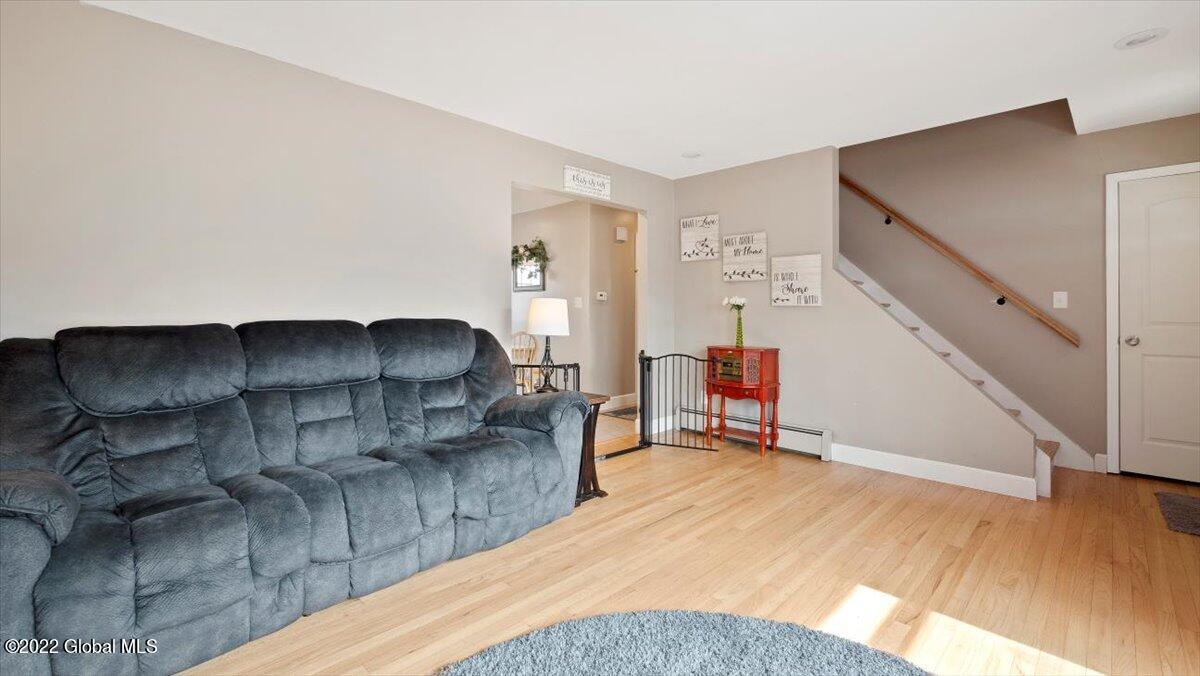170 Caldicott Road Schenectady, NY 12303 - Photo 10 of 32 03-P1011020
