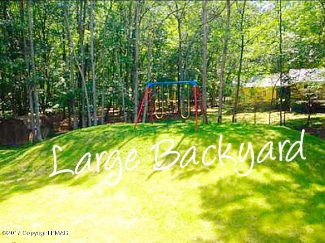 22 Pinetree Road Albrightsville, PA 18210 - Photo 11 of 18 Yard