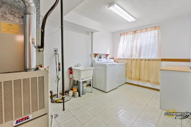 $3,300 | 260 Shipland Drive, Crystal Lake, IL 60012