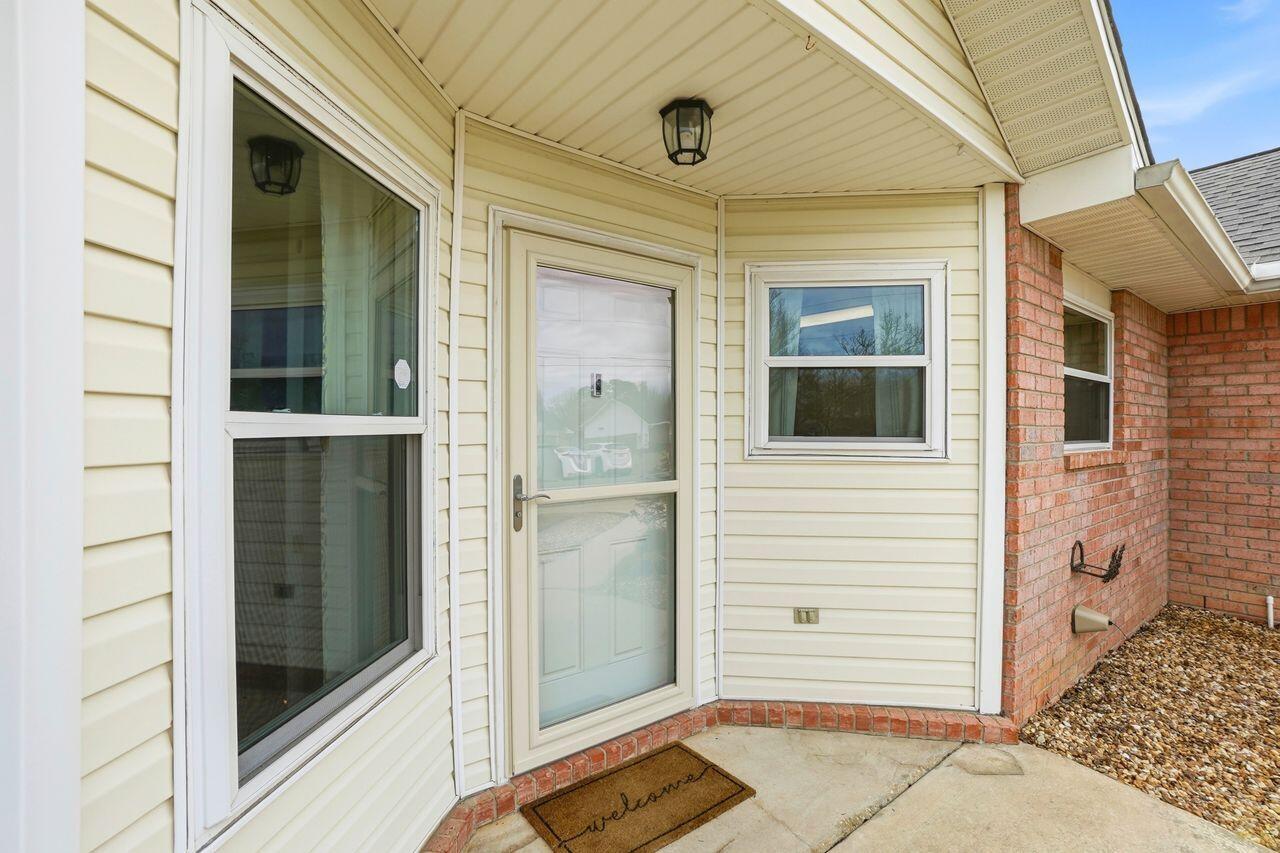 1285 Jefferyscot Drive Crestview, FL 32536 - Photo 7 of 41 a view of front door of house