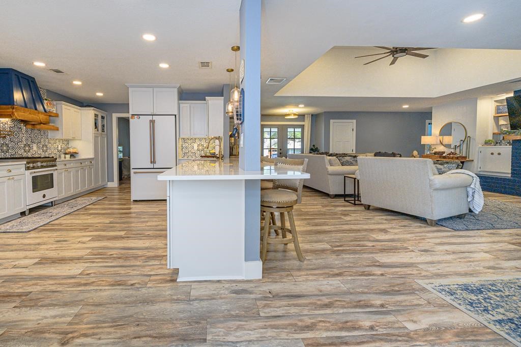 2011 Cochran Lane Rockport, TX 78382 - Photo 12 of 39