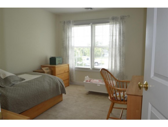 90 Mountain Village Road, Unit 96 Windham, NH 03087 - Photo 12 of 15 Gallery Image 12