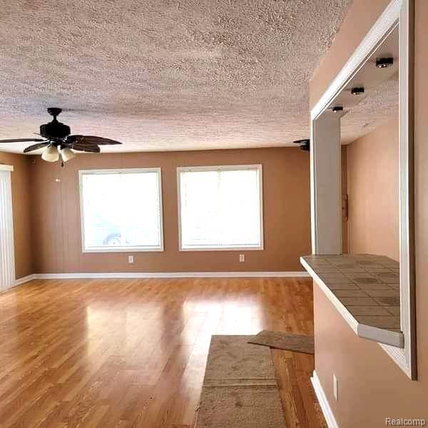 2507 Liter Road Lake Orion, MI 48359 - Photo 15 of 65 Gallery Image 15