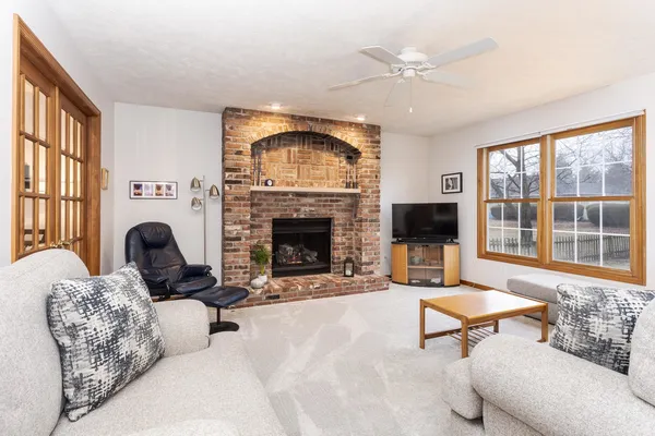 $349,900 | 307 North Cottage Avenue, Normal, IL 61761