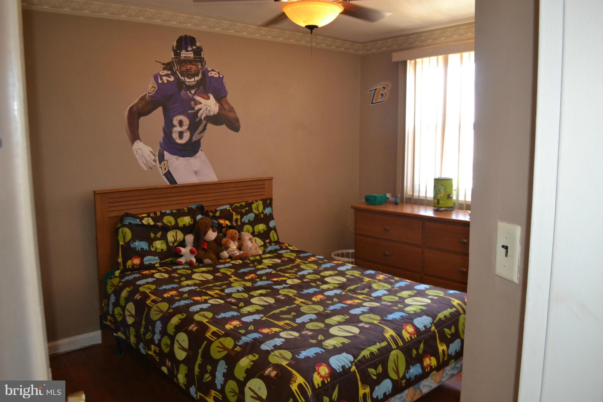 907 Coleridge Road Baltimore, MD 21229 - Photo 22 of 23 Bedroom