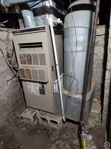 $125,000 | 215 New Jersey Avenue, Holton, KS 66436