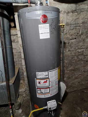 $125,000 | 215 New Jersey Avenue, Holton, KS 66436