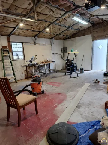 $125,000 | 215 New Jersey Avenue, Holton, KS 66436