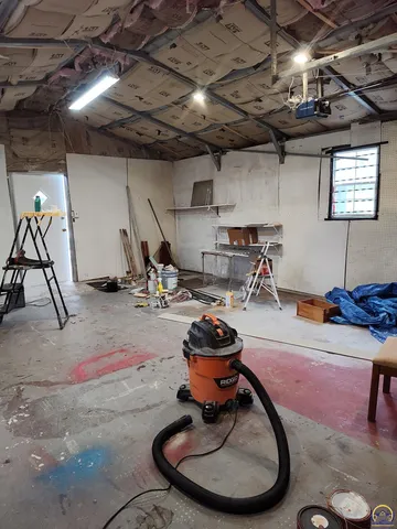 $125,000 | 215 New Jersey Avenue, Holton, KS 66436