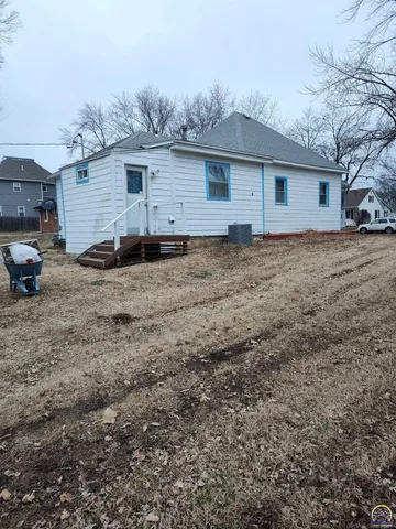 $125,000 | 215 New Jersey Avenue, Holton, KS 66436