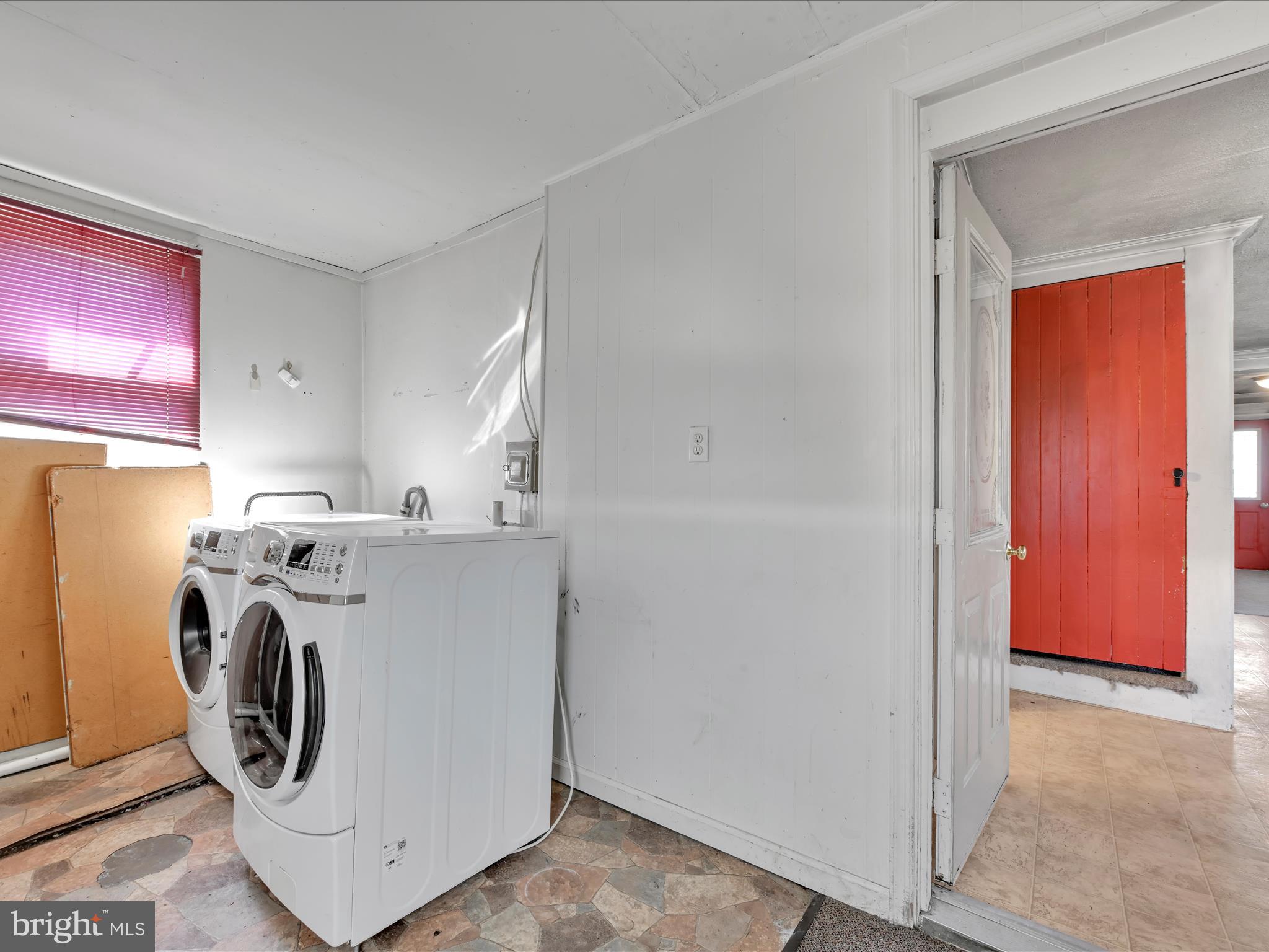 522 Prescott Road Lebanon, PA 17042 - Photo 12 of 51 Laundry