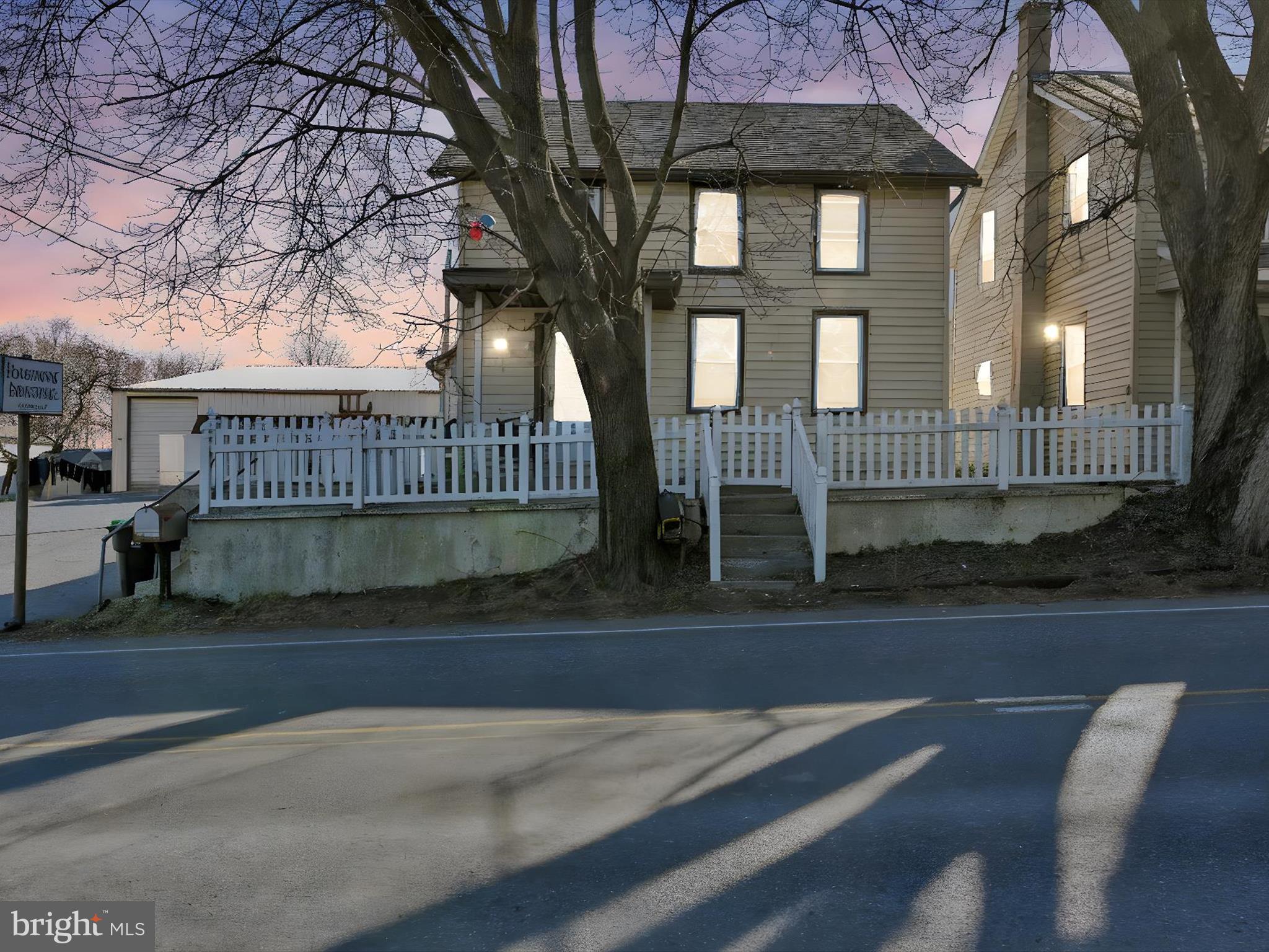 522 Prescott Road Lebanon, PA 17042 - Photo 2 of 51 Twilight