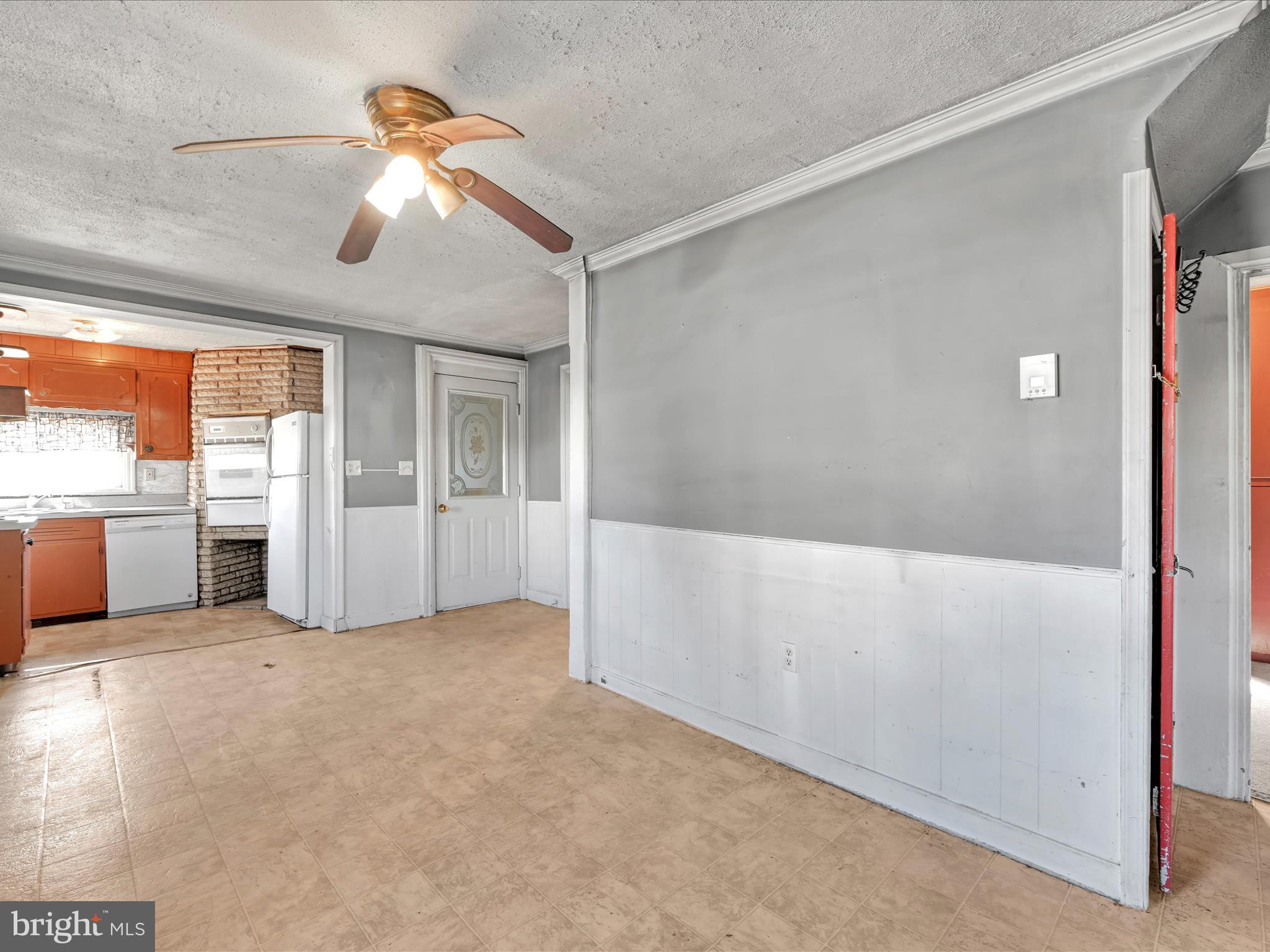 522 Prescott Road Lebanon, PA 17042 - Photo 8 of 51 Dining Area