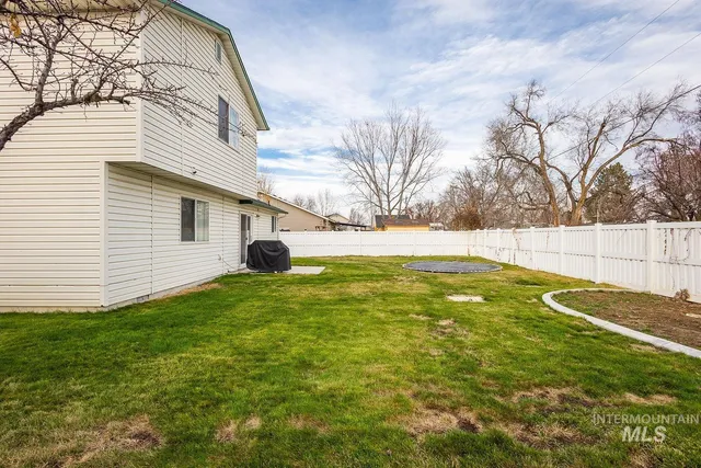 $364,999 | 2150 Bishop Avenue, Fruitland, ID 83619