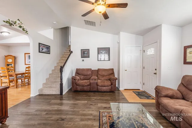 $364,999 | 2150 Bishop Avenue, Fruitland, ID 83619