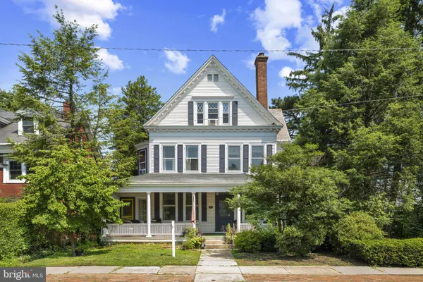 $390,000 | 121 West Springettsbury Avenue, York, PA 17403