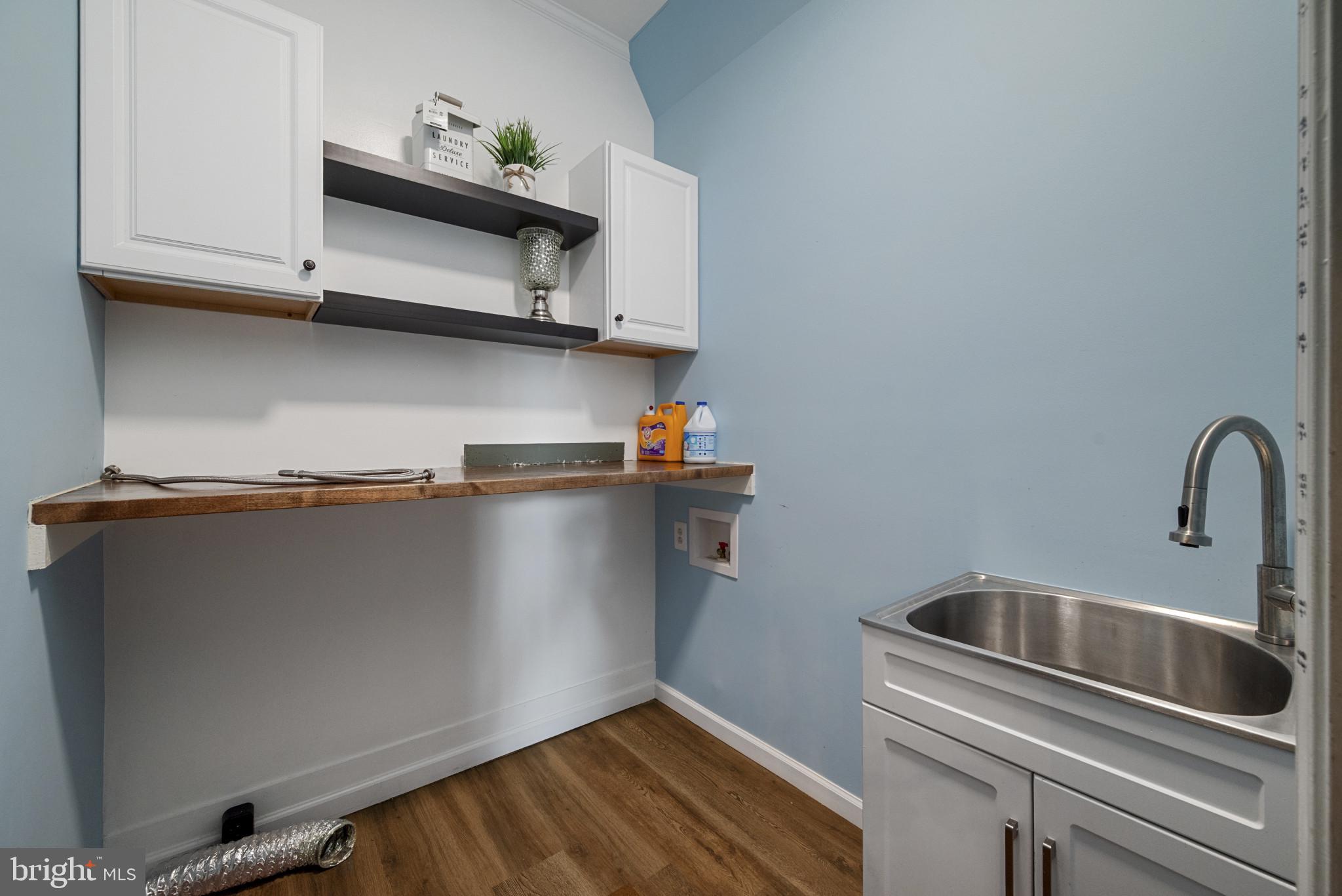 121 West Springettsbury Avenue York, PA 17403 - Photo 14 of 40