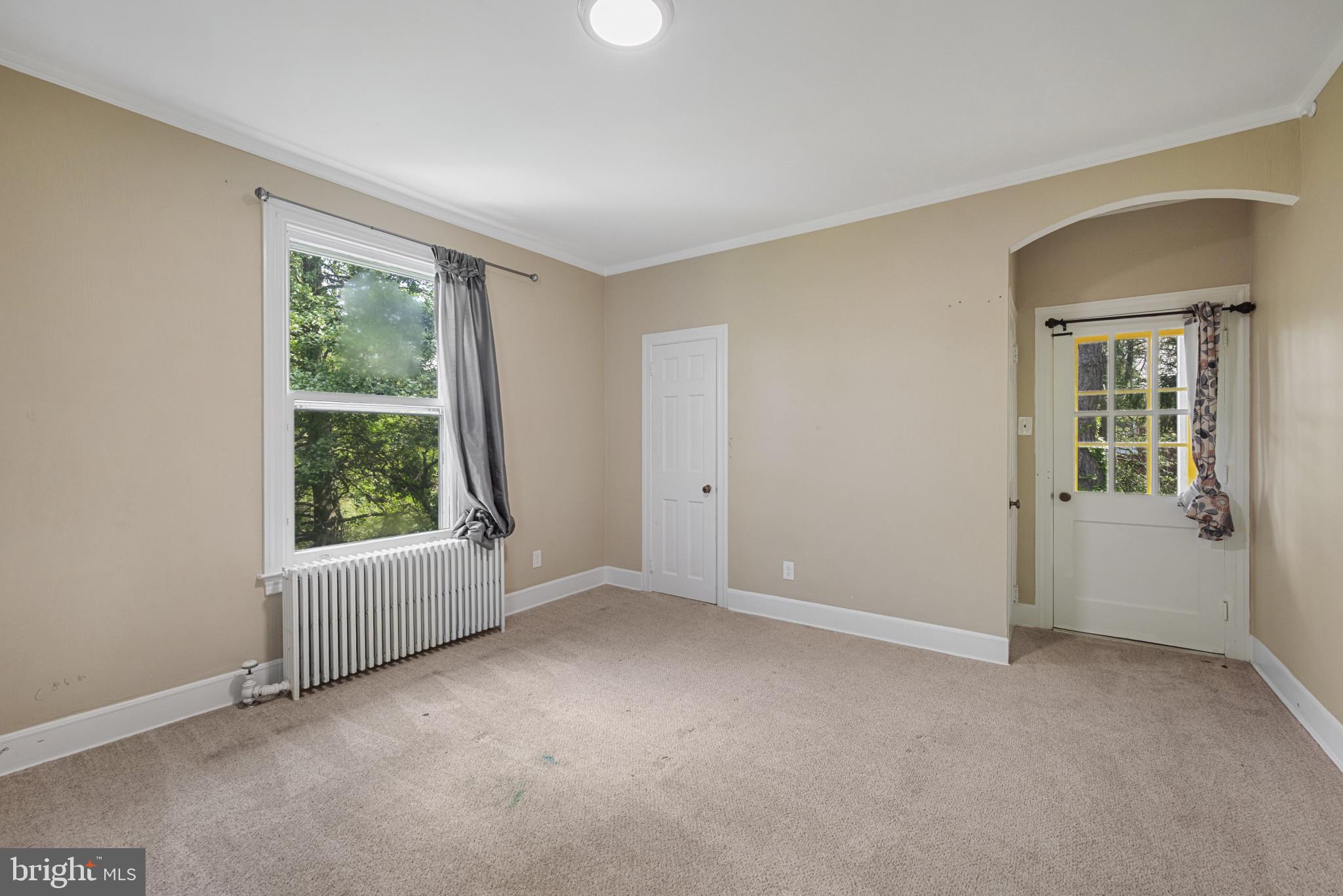 121 West Springettsbury Avenue York, PA 17403 - Photo 23 of 40