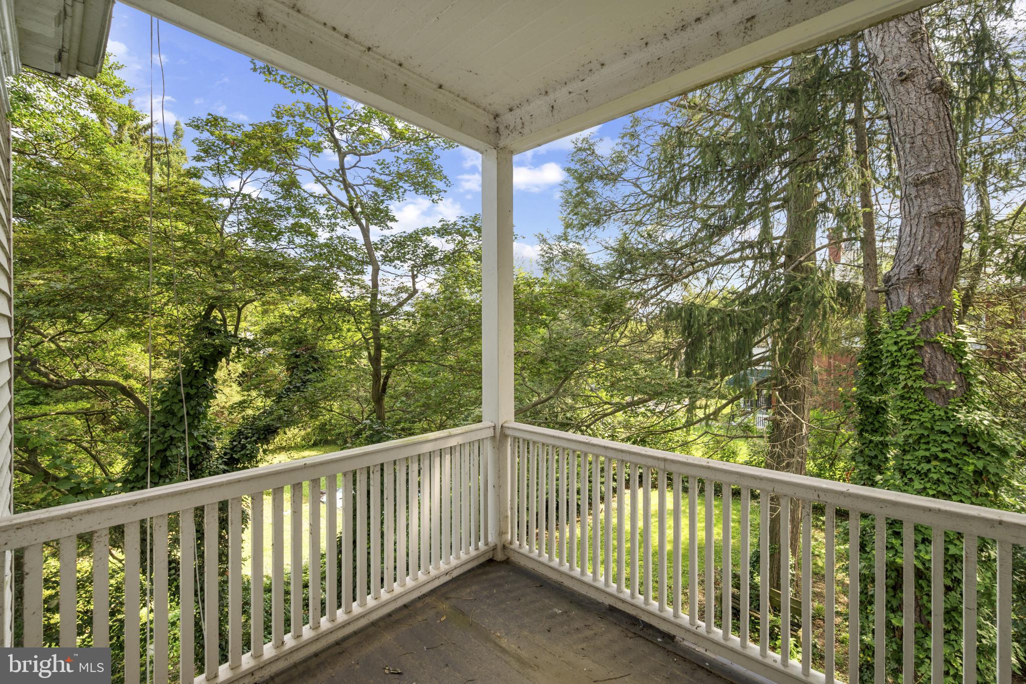 121 West Springettsbury Avenue York, PA 17403 - Photo 32 of 40