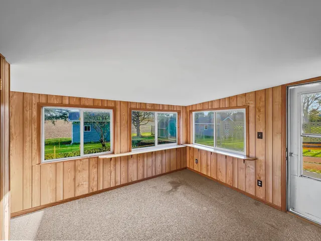 $191,000 | 609 East Porter Avenue, Watseka, IL 60970