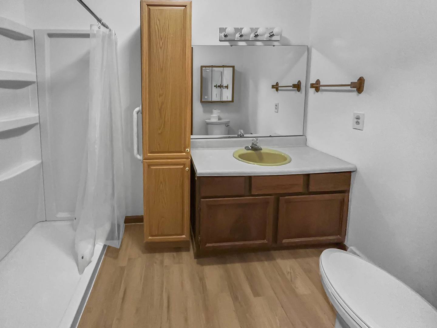 609 East Porter Avenue Watseka, IL 60970 - Photo 9 of 19