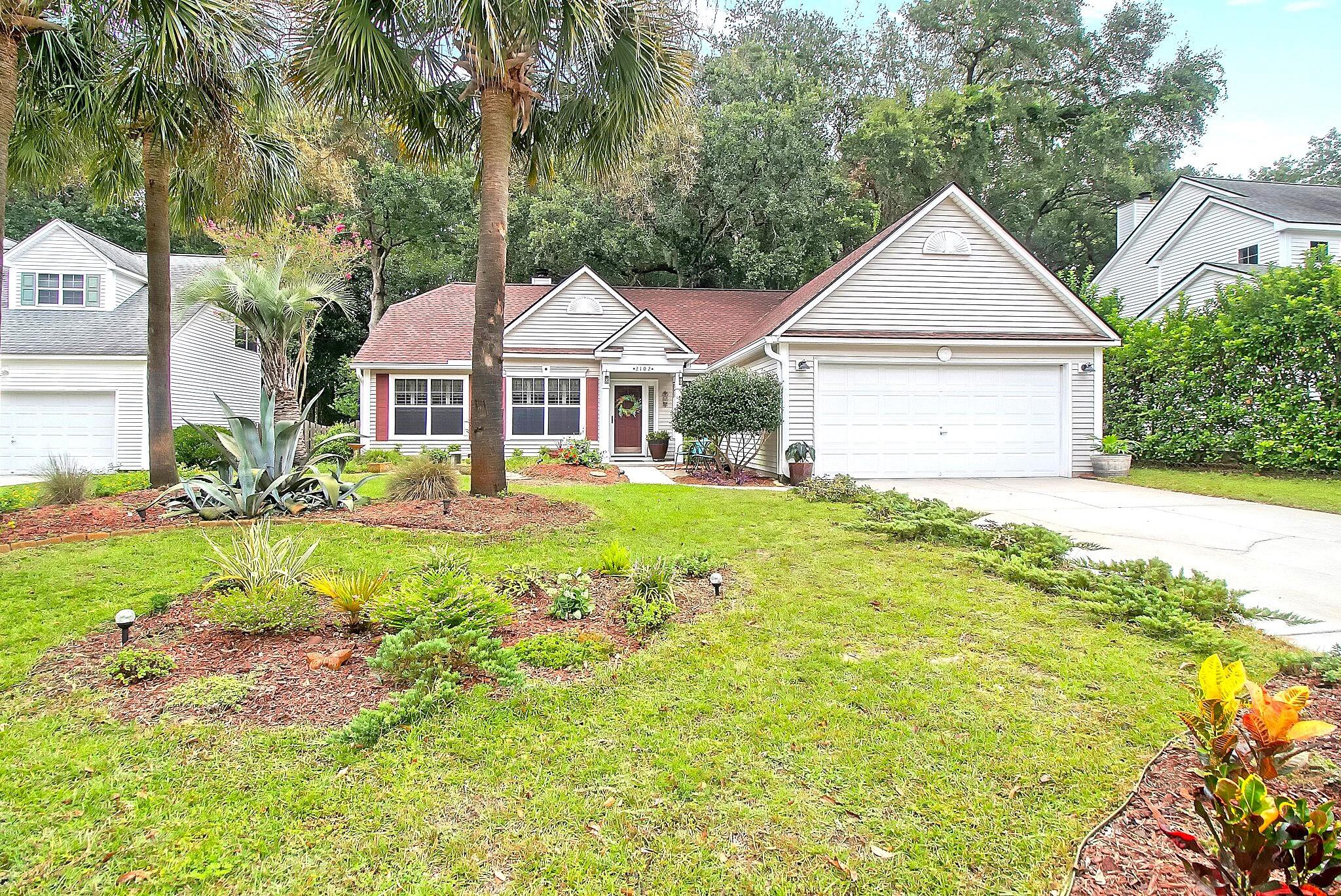 2102 Country Manor Drive Mount Pleasant, SC 29466 - Photo 2 of 34 Front of Home