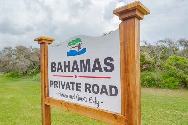 $605,000 | 21 Bahama South, Rockport, TX 78382