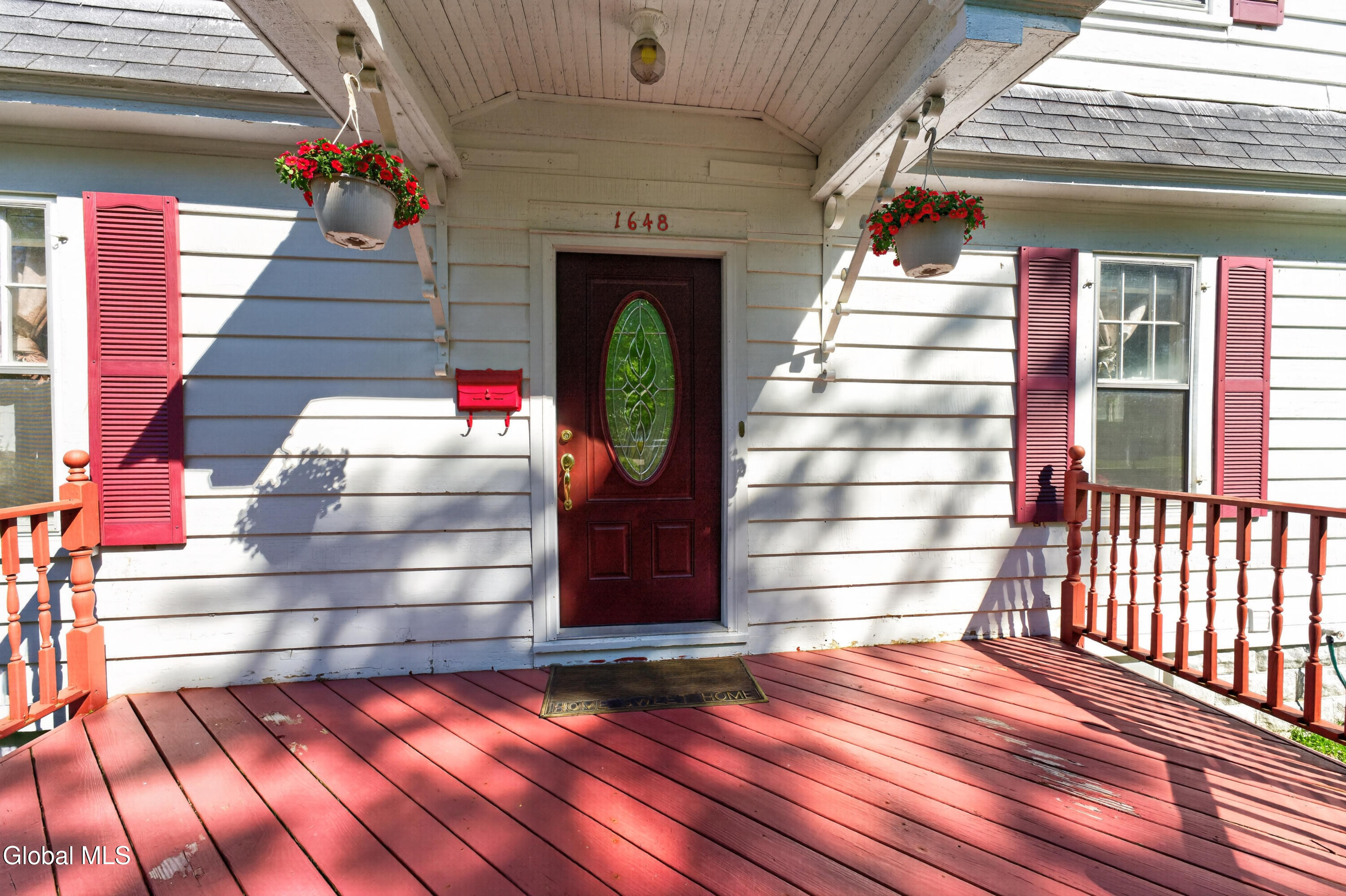 1648 Randolph Road Schenectady, NY 12308 - Photo 4 of 34 0 Front 4
