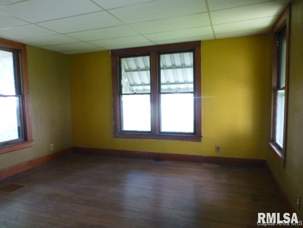 1229 North 2nd Street Springfield, IL 62702 - Photo 2 of 12