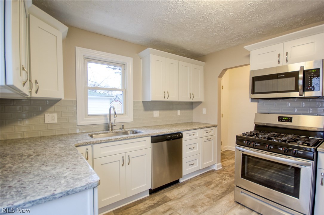 889 Quentin Road Eastlake, OH 44095 - Photo 11 of 18 Gallery Image 11