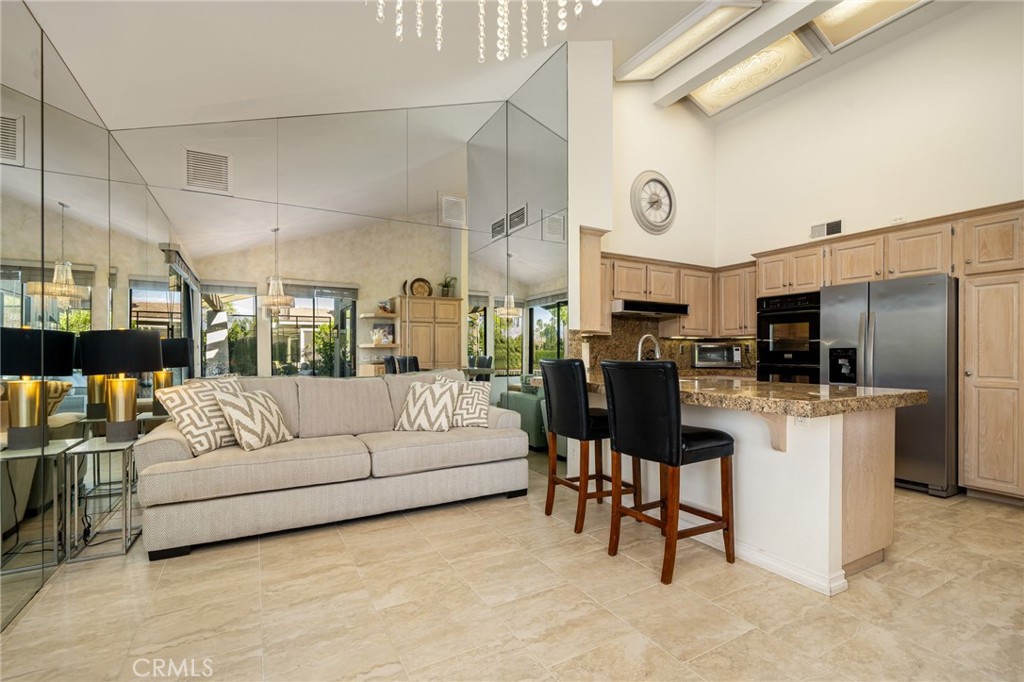 120 Old Ranch Road Palm Desert, CA 92211 - Photo 19 of 50 Kitchen with morning room
