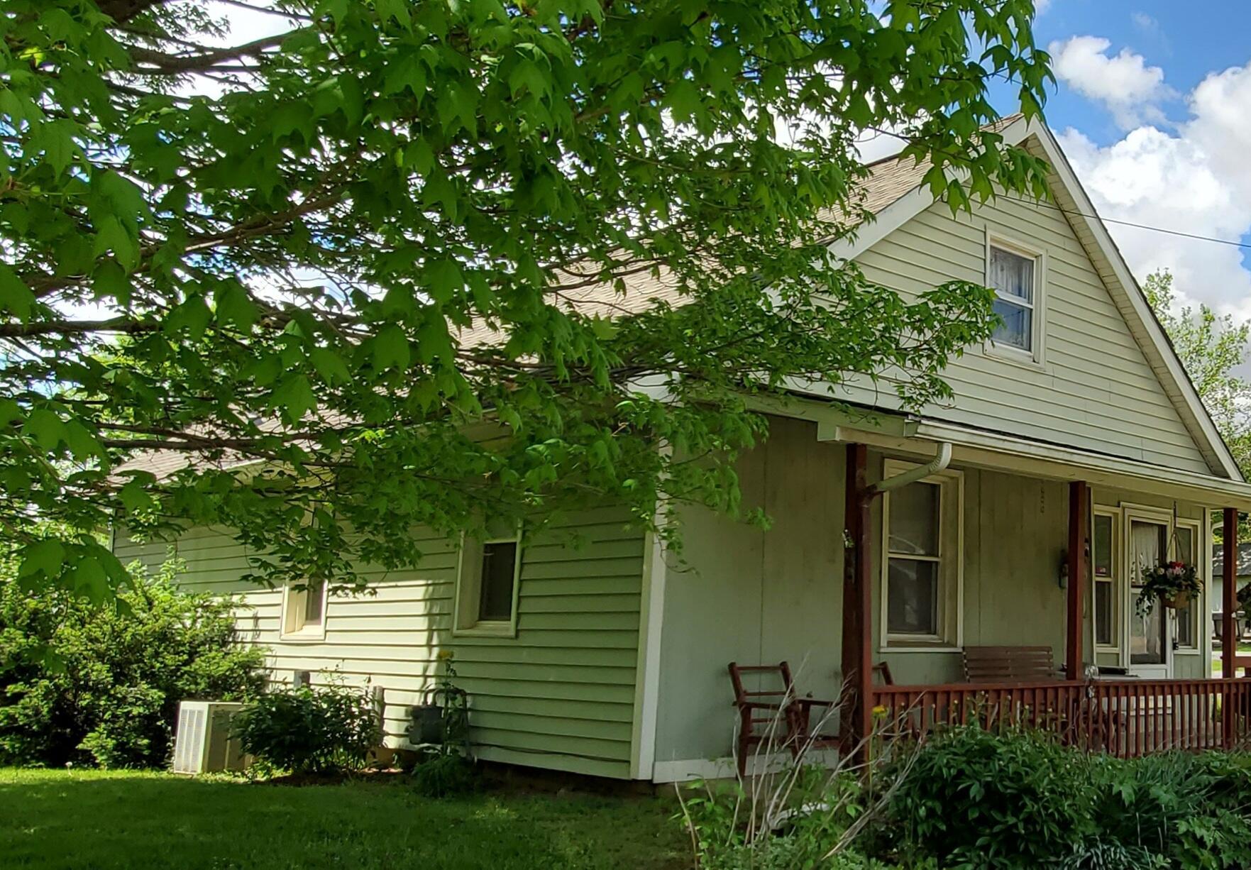 955 Lake Road Southeast Lancaster, OH 43130 - Photo 1 of 30 1.main pic