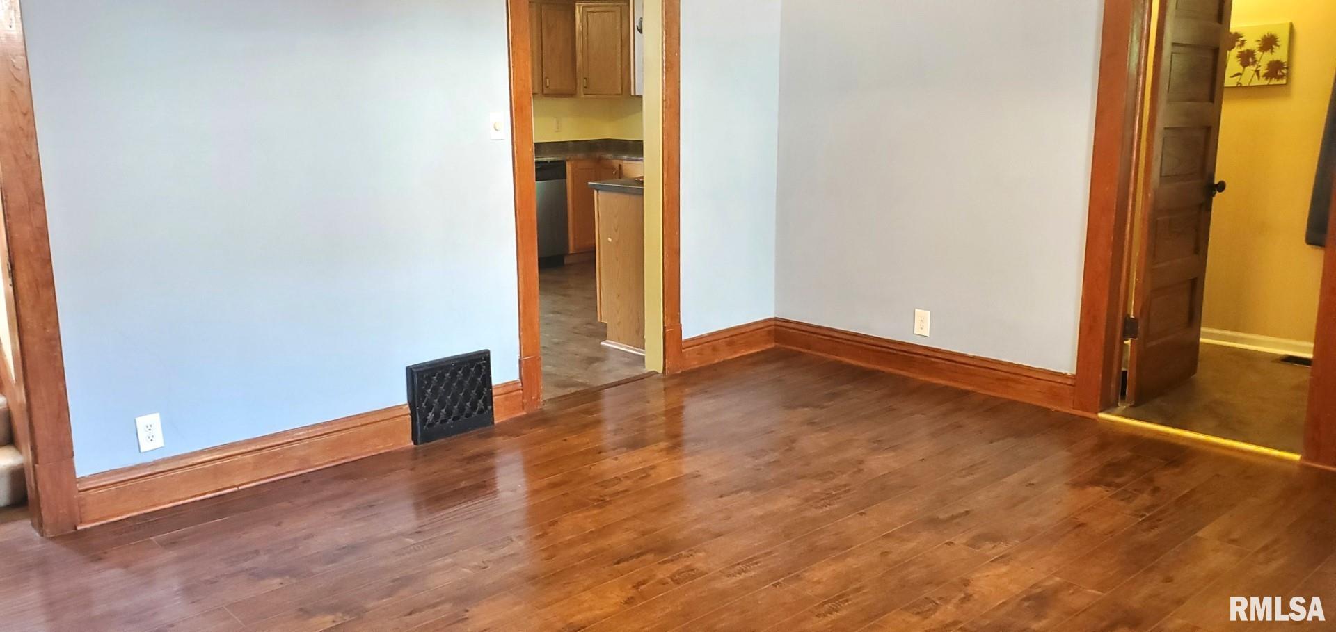 287 West Walnut Street Canton, IL 61520 - Photo 14 of 49