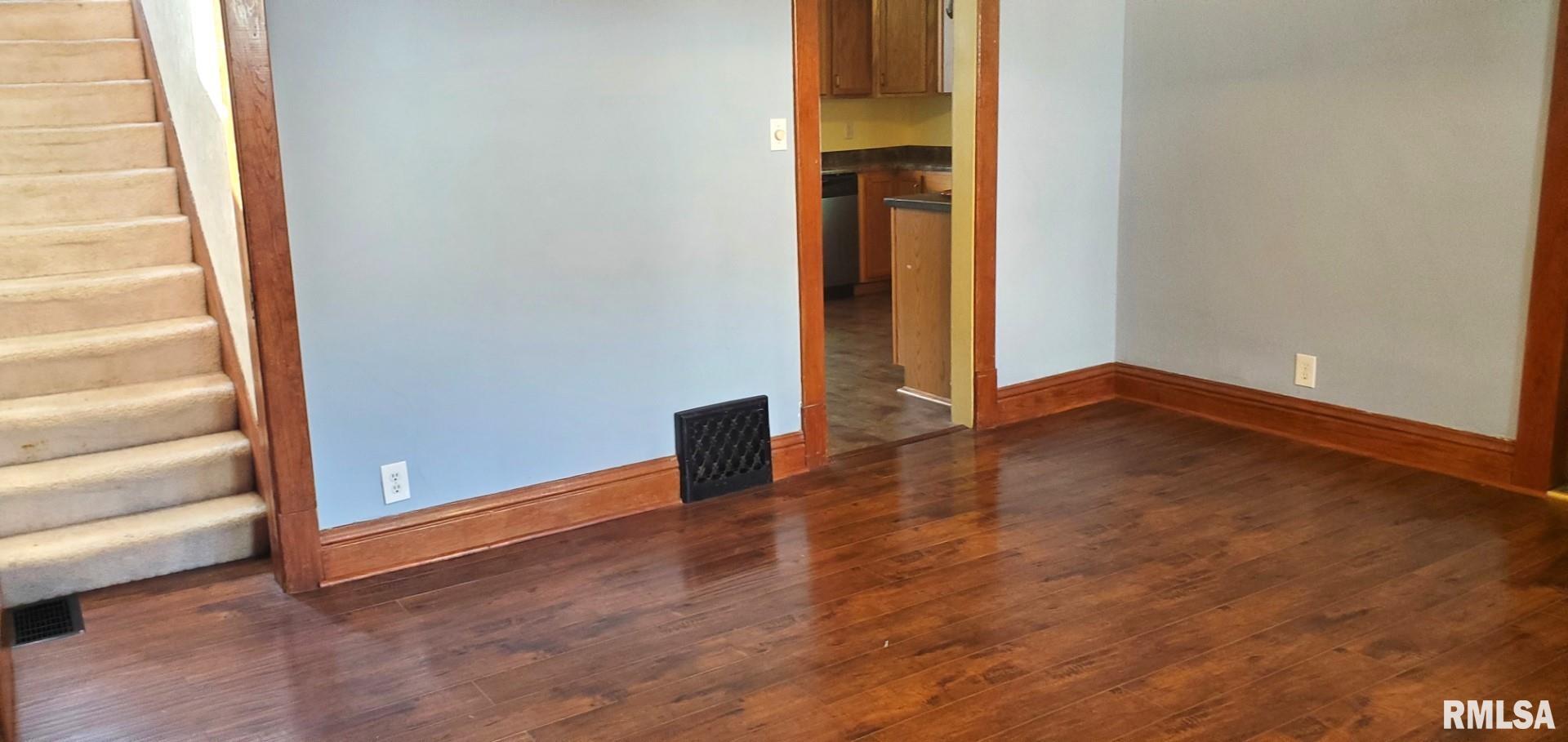 287 West Walnut Street Canton, IL 61520 - Photo 16 of 49