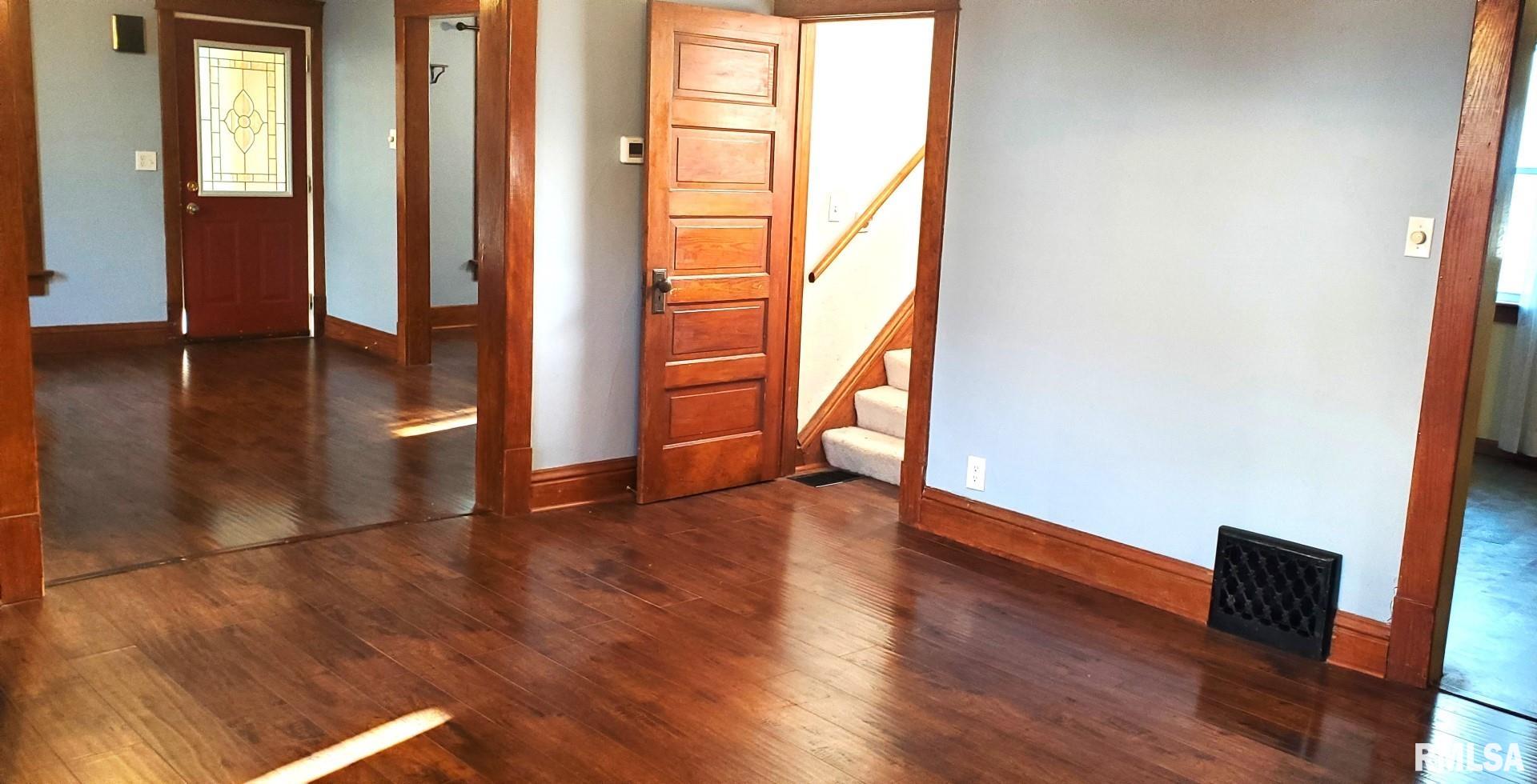 287 West Walnut Street Canton, IL 61520 - Photo 17 of 49