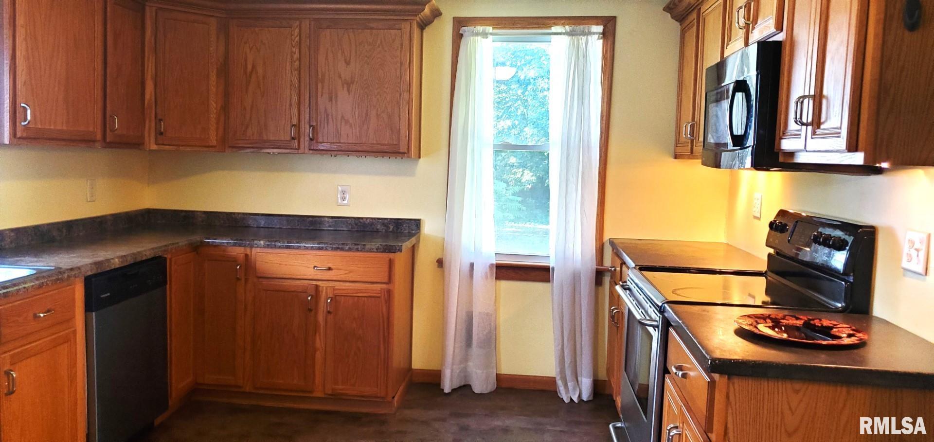 287 West Walnut Street Canton, IL 61520 - Photo 27 of 49