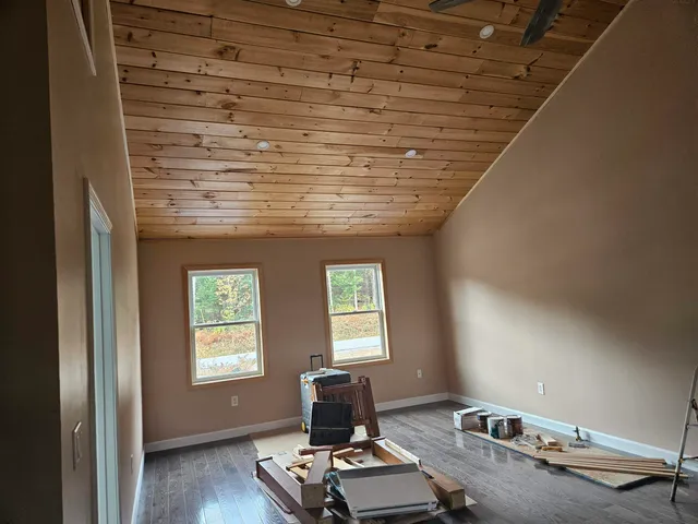 $2,600 | 146 Ellsworth Hill Road, Unit A, Campton, NH 03223