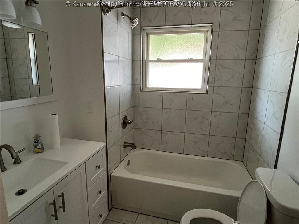 226 Simmons Drive Ripley, WV 25271 - Photo 7 of 18 Gallery Image 7