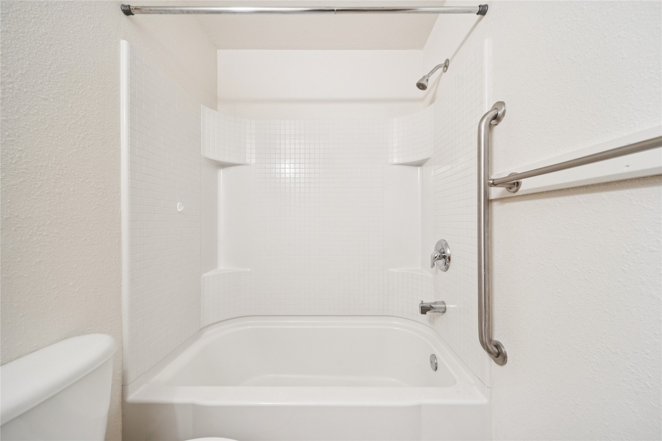 2610 Mill Bay Road Other, AK 99615 - Photo 38 of 50 a bathroom with a bathtub