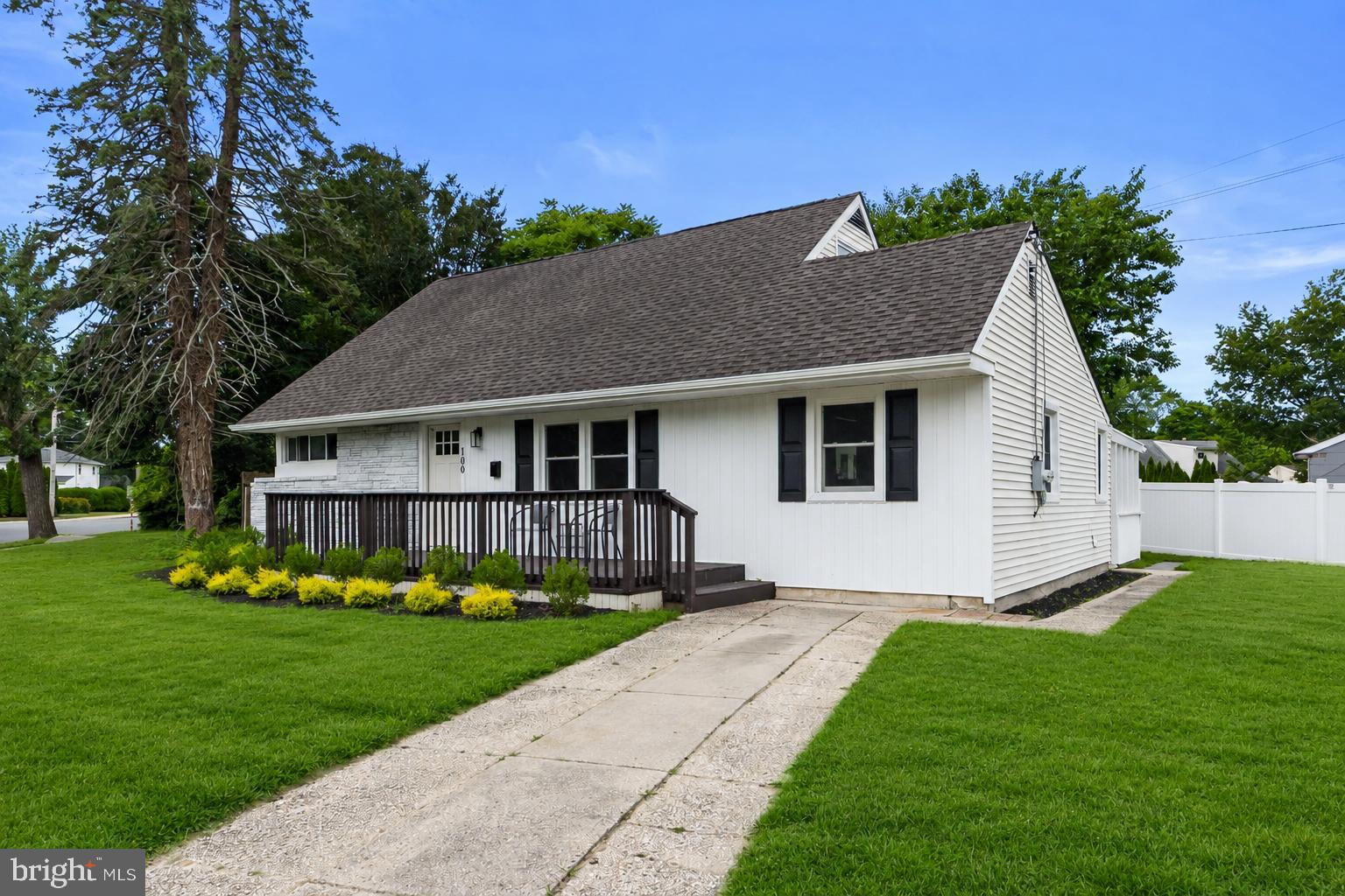 100 Colwick Drive Somers Point, NJ 08244 - Photo 5 of 30