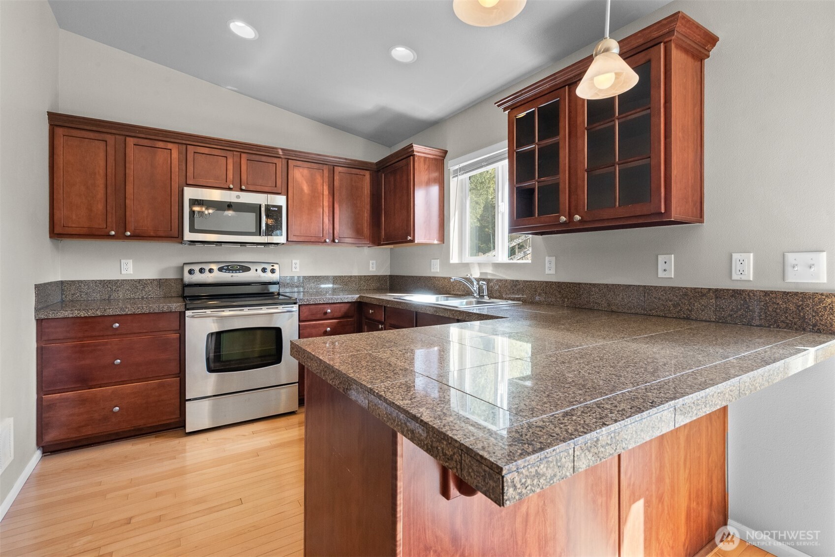 4359 Roxanna Loop Southeast Lacey, WA 98503 - Photo 8 of 23