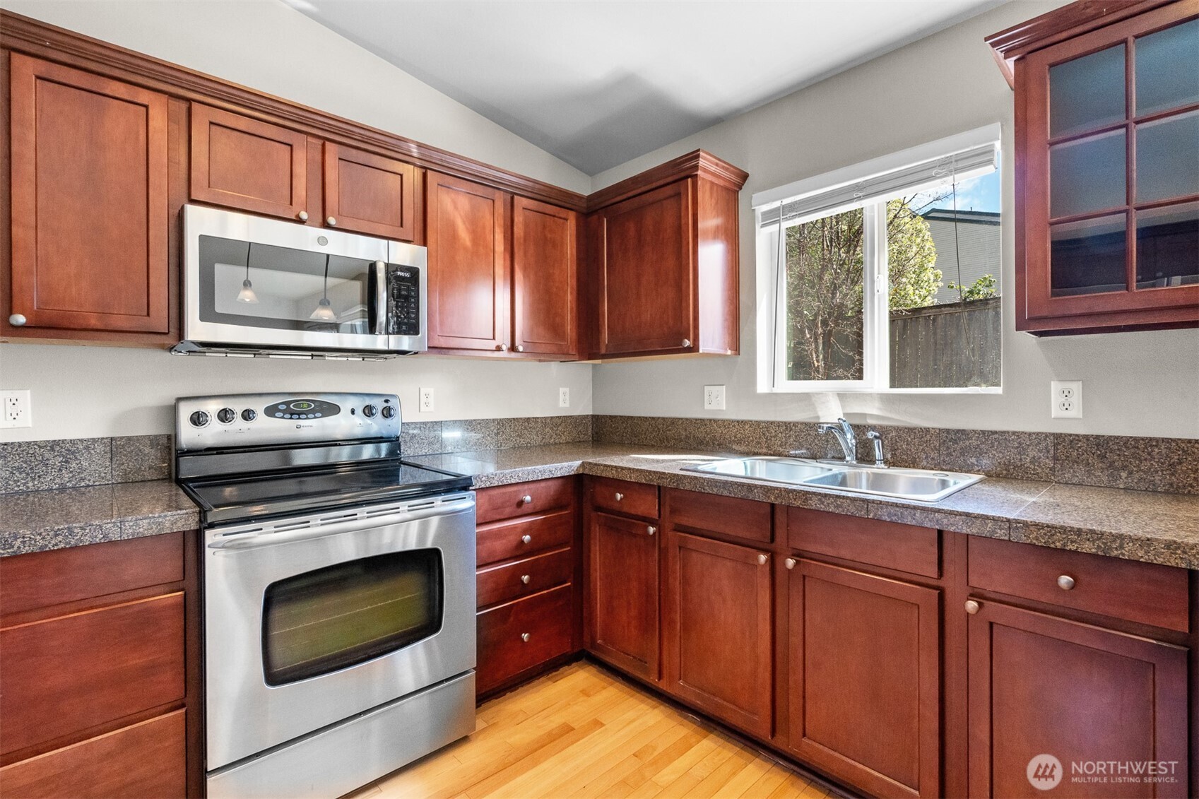 4359 Roxanna Loop Southeast Lacey, WA 98503 - Photo 9 of 23