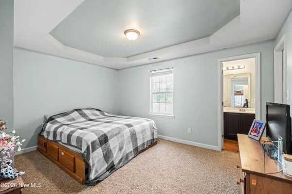 $245,000 | 211 Lockwood Court, Hubert, NC 28539