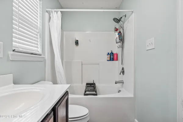 $245,000 | 211 Lockwood Court, Hubert, NC 28539