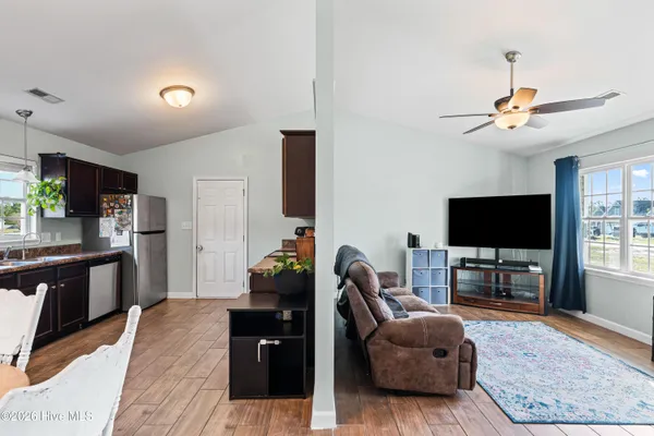 $245,000 | 211 Lockwood Court, Hubert, NC 28539