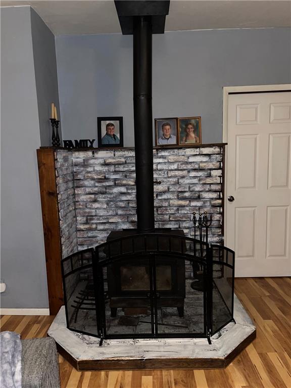755 Guys Run Road Pittsburgh, PA 15238 - Photo 9 of 20 Wood burning fire place